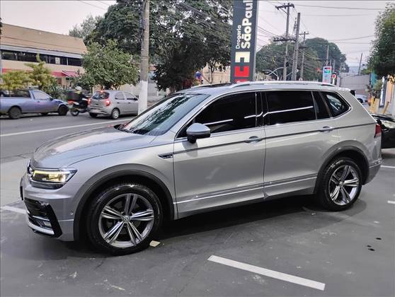 VOLKSWAGEN TIGUAN 2.0 350 TSI GASOLINA ALLSPACE R-LINE 4MOTION DSG